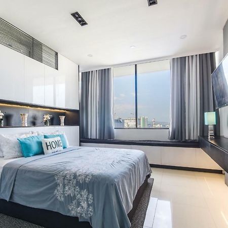 Free Netflix Condo Near It Park With 32-Inch Samsung Hdtv 宿务 外观 照片